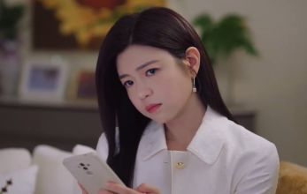 Поймать бабочку