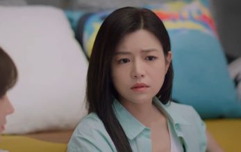 Поймать бабочку